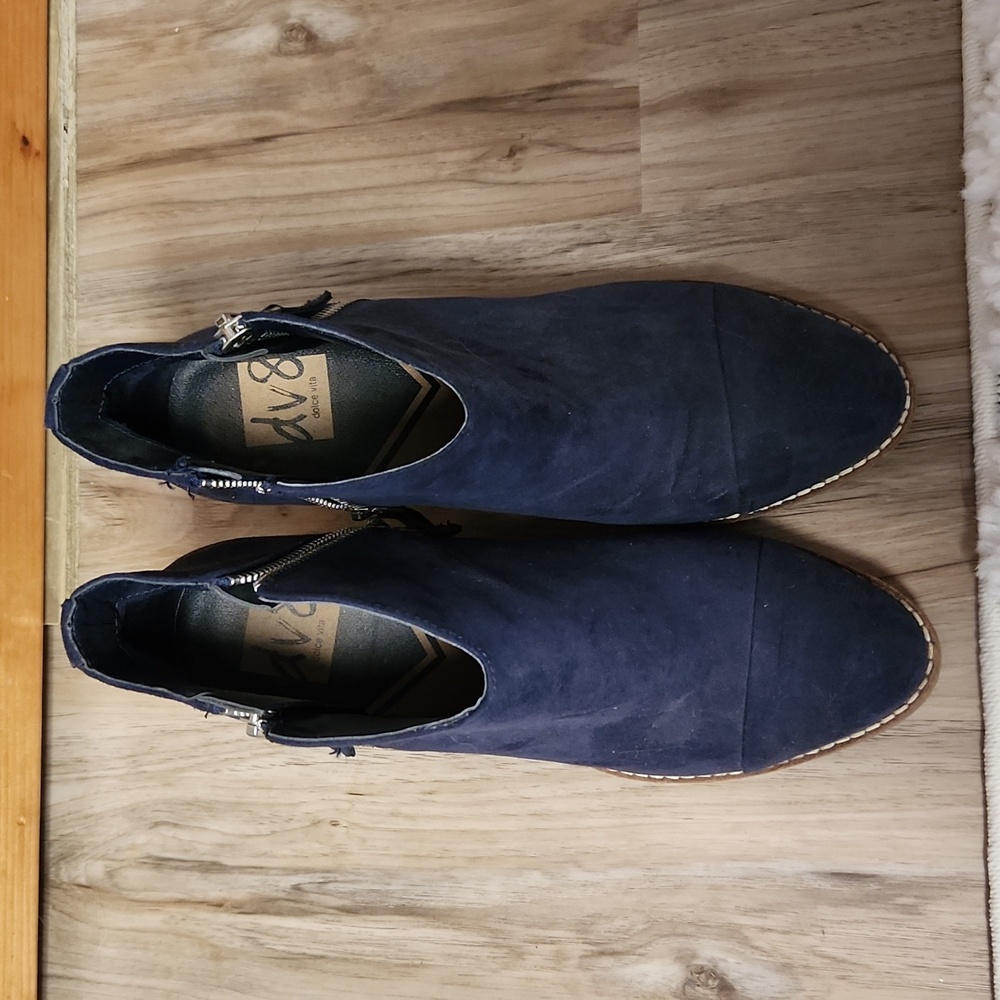 Ankle boots